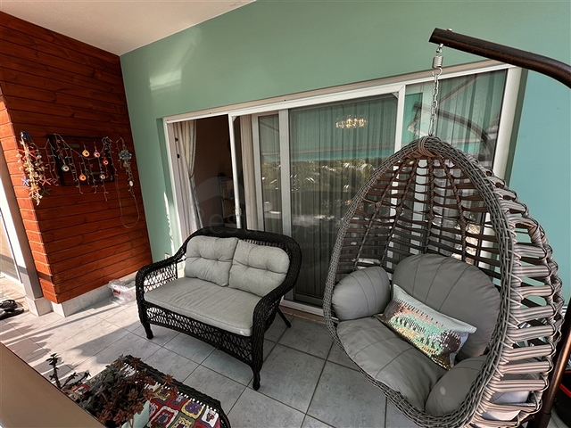 Geräumige möblierte Wohnung zum Leben im Zentrum von Oba