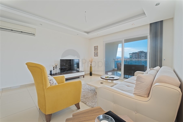 Familienwohnung in einem gepflegten Komplex mit Hotelinfrastruktur