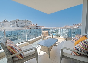 Familienwohnung in einem gepflegten Komplex mit Hotelinfrastruktur