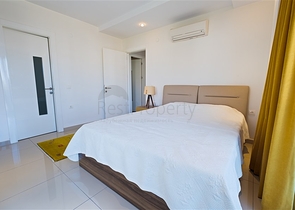 Familienwohnung in einem gepflegten Komplex mit Hotelinfrastruktur