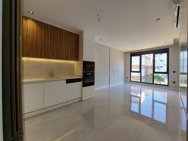 Moderne Wohnung nur 400 Meter vom Kleopatra-Strand entfernt