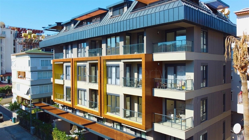 Moderne Wohnung nur 400 Meter vom Kleopatra-Strand entfernt