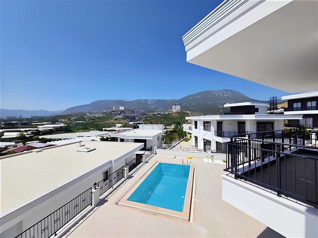 4+1 Luxusvilla mit privatem Pool und Meerblick in Kargicak