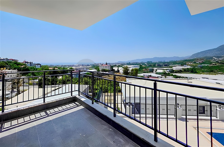 4+1 Luxusvilla mit privatem Pool und Meerblick in Kargicak