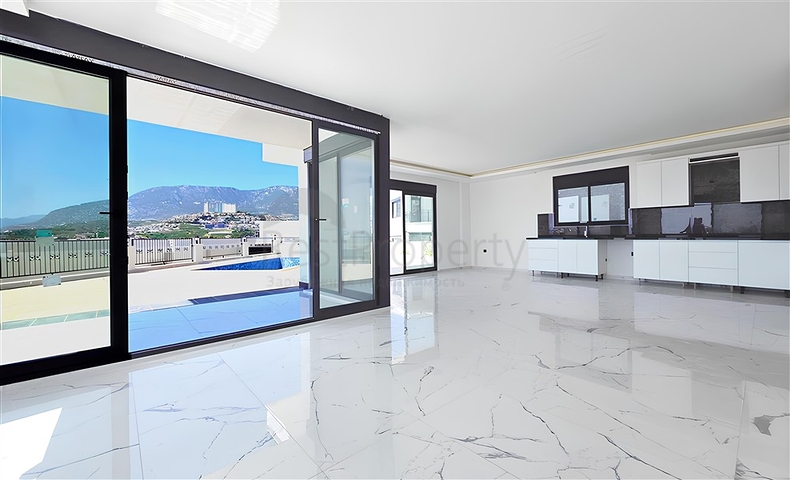 4+1 Luxusvilla mit privatem Pool und Meerblick in Kargicak