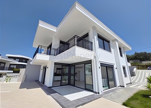 4+1 Luxusvilla mit privatem Pool und Meerblick in Kargicak