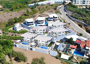 4+1 Luxusvilla mit privatem Pool und Meerblick in Kargicak