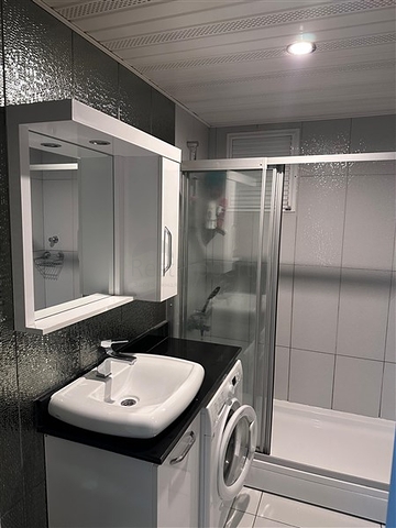 Gemütliche möblierte Wohnung am Meer in der grünen Gegend von Kestel Gemütliche möblierte Wohnung am Meer in der grünen Gegend von Kestel