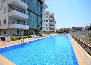 Gemütliche möblierte Wohnung am Meer in der grünen Gegend von Kestel Gemütliche möblierte Wohnung am Meer in der grünen Gegend von Kestel