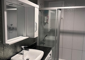 Gemütliche möblierte Wohnung am Meer in der grünen Gegend von Kestel Gemütliche möblierte Wohnung am Meer in der grünen Gegend von Kestel