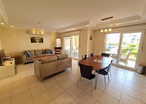 Gemütliche Wohnung mit geräumigem Layout in der malerischen Gegend von Oba