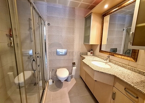 Gemütliche Wohnung mit geräumigem Layout in der malerischen Gegend von Oba