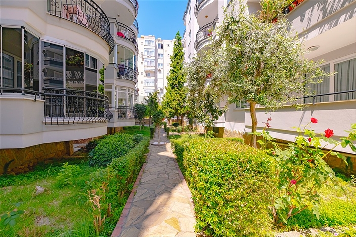 Geräumiges 4+1 Penthouse in einer gemütlichen Wohnanlage im Stadtteil Oba - Komfort für die ganze Familie