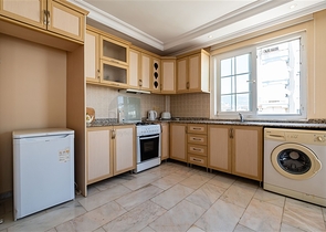 Geräumiges 4+1 Penthouse in einer gemütlichen Wohnanlage im Stadtteil Oba - Komfort für die ganze Familie