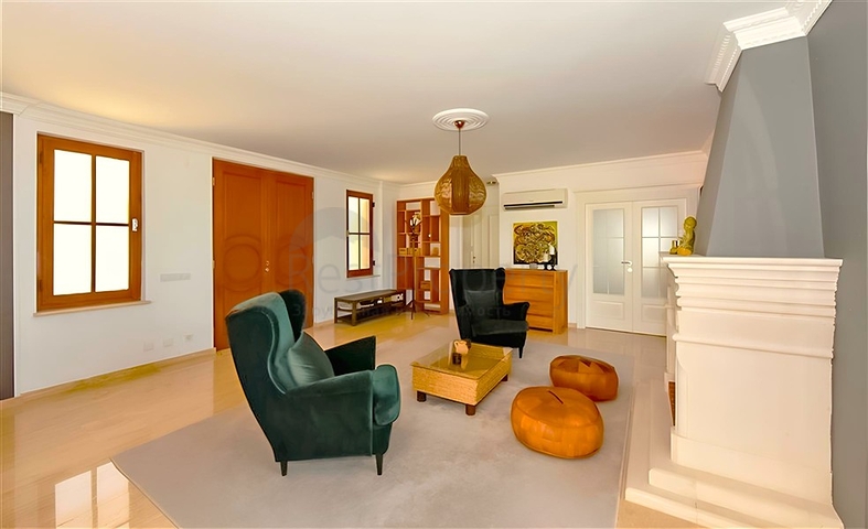 5+2 Luxusvilla mit Meerblick im Zentrum von Alanya — Privatsphäre, Komfort und Luxus an einem Ort