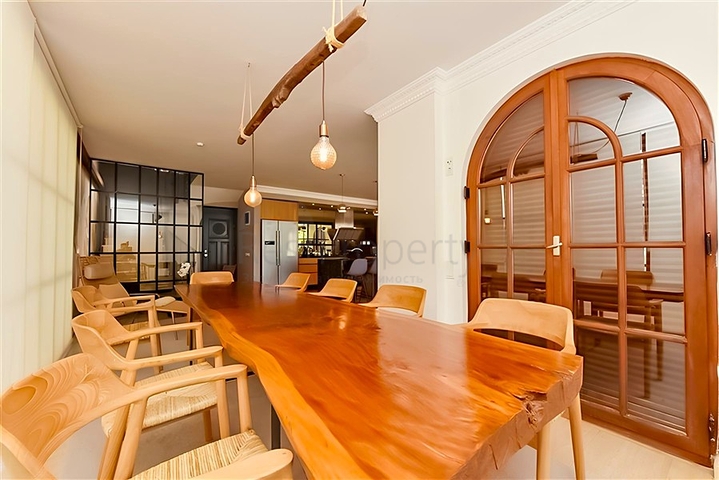 5+2 Luxusvilla mit Meerblick im Zentrum von Alanya — Privatsphäre, Komfort und Luxus an einem Ort