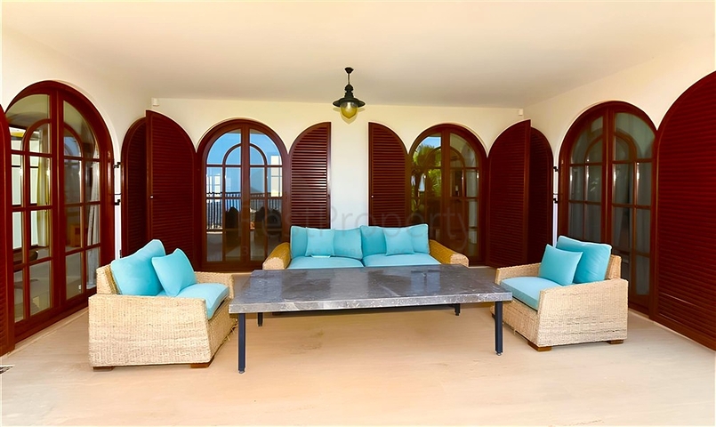 5+2 Luxusvilla mit Meerblick im Zentrum von Alanya — Privatsphäre, Komfort und Luxus an einem Ort