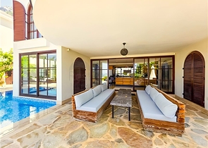 5+2 Luxusvilla mit Meerblick im Zentrum von Alanya — Privatsphäre, Komfort und Luxus an einem Ort