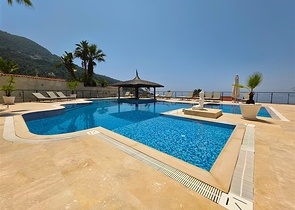 5+2 Luxusvilla mit Meerblick im Zentrum von Alanya — Privatsphäre, Komfort und Luxus an einem Ort
