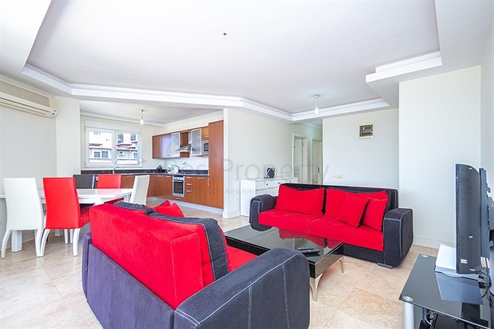 Geräumige 2+1 Wohnung in einem gepflegten Komplex in der Gegend von Djikcilli - Komfort und Bequemlichkeit zum Leben