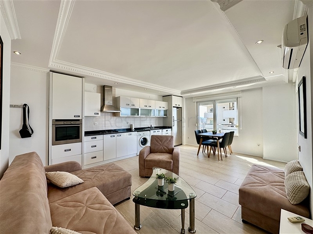 Gemütliche 1+1 möblierte Wohnung mit Panoramablick in der Gegend von Djikcilli