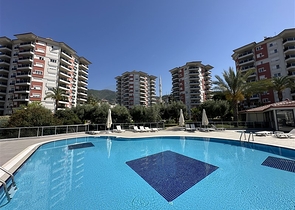 Gemütliche 1+1 möblierte Wohnung mit Panoramablick in der Gegend von Djikcilli