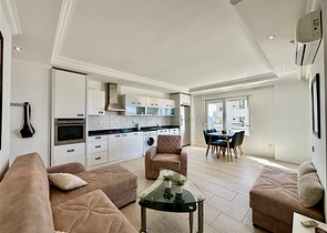 Gemütliche 1+1 möblierte Wohnung mit Panoramablick in der Gegend von Djikcilli