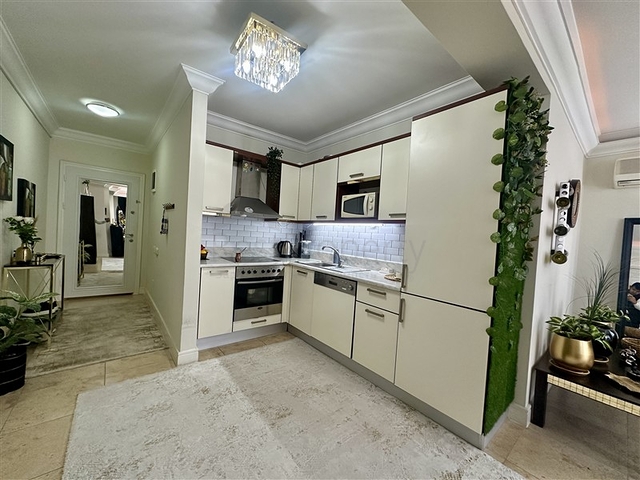 Gemütliche 1+1 möblierte Wohnung in der prestigeträchtigen Gegend von Dschikkilli 