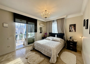 Gemütliche 1+1 möblierte Wohnung in der prestigeträchtigen Gegend von Dschikkilli 