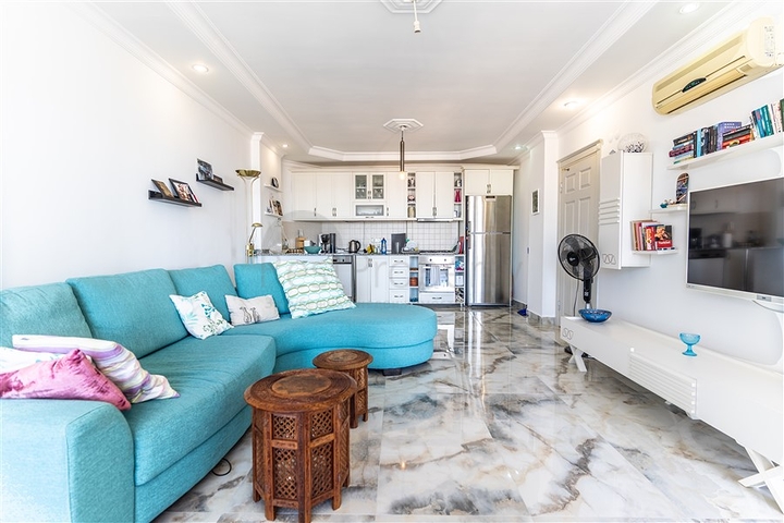 Helle Wohnung mit Panoramablick auf das Meer in der Gegend von Tosmur