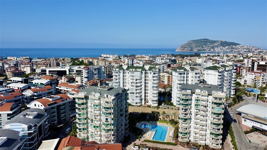 Komfortable 2+1-Wohnung in einem Komplex mit entwickelter Infrastruktur