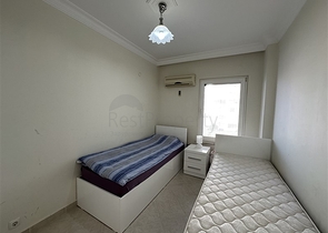 Komfortable 2+1-Wohnung in einem Komplex mit entwickelter Infrastruktur