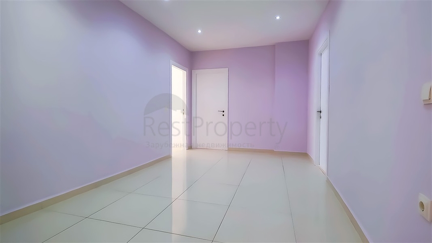 Geräumige möblierte 3+1-Wohnung mit reicher Infrastruktur in einer modernen Wohnanlage