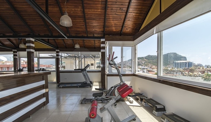 Geräumige möblierte 2+1-Wohnung 350 Meter vom berühmten Kleopatra-Strand entfernt