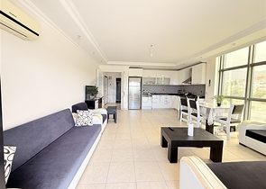 Geräumige 1+1-Wohnung mit komplettem Mobiliar und reicher Infrastruktur in Dschikkilli