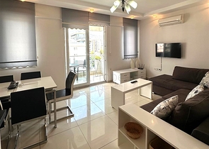 Möblierte 2+1-Wohnung im Herzen von Kleopatra — nur 350 Meter vom Meer entfernt