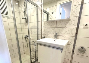 Möblierte 2+1-Wohnung im Herzen von Kleopatra — nur 350 Meter vom Meer entfernt