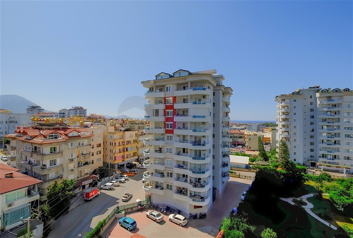 Moderne Wohnung in einem Komplex mit reicher Infrastruktur im Herzen der Stadt