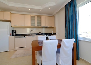 Moderne Wohnung in einem Komplex mit reicher Infrastruktur im Herzen der Stadt