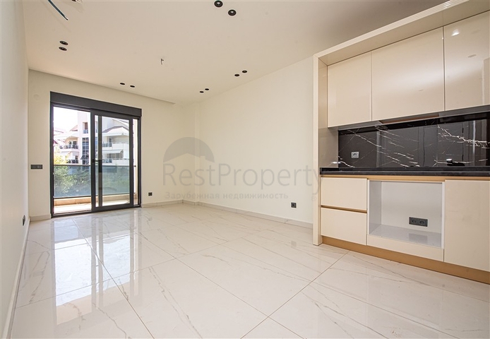 Komfort und Stil im Zentrum von Oba — eine moderne Wohnung mit reicher Infrastruktur