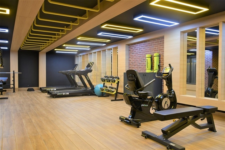 Komfort und Stil im Zentrum von Oba — eine moderne Wohnung mit reicher Infrastruktur