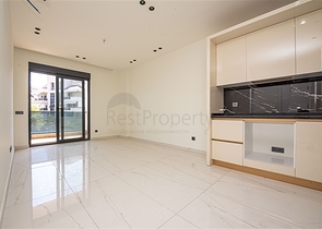 Komfort und Stil im Zentrum von Oba — eine moderne Wohnung mit reicher Infrastruktur