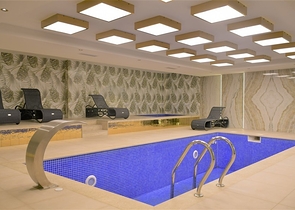 Komfort und Stil im Zentrum von Oba — eine moderne Wohnung mit reicher Infrastruktur