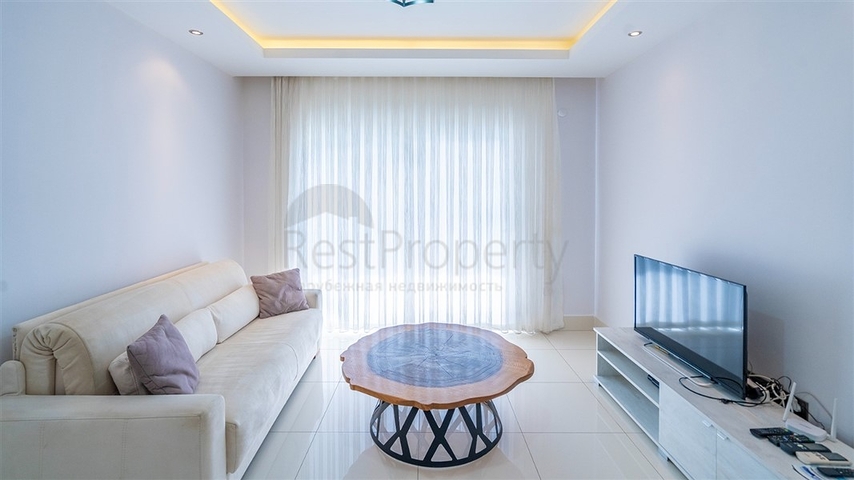 Moderne 1+1 Wohnung in einer Wohnanlage mit reicher Infrastruktur am Meer