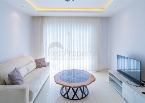 Moderne 1+1 Wohnung in einer Wohnanlage mit reicher Infrastruktur am Meer