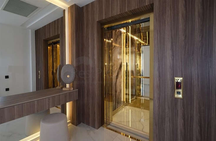 Moderne Villa mit Panoramablick auf das Meer in Alanya