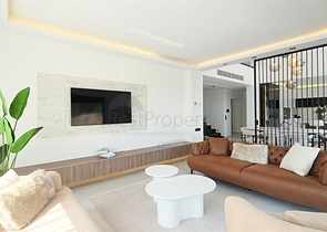 Moderne Villa mit Panoramablick auf das Meer in Alanya