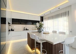 Moderne Villa mit Panoramablick auf das Meer in Alanya