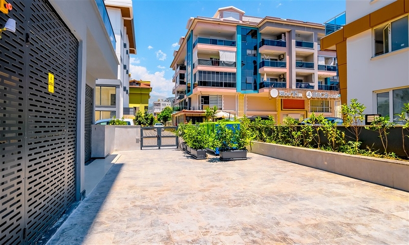 Moderne Wohnung am Meer, umgeben von Ruhe und Komfort