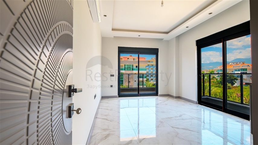 Moderne Wohnung am Meer, umgeben von Ruhe und Komfort